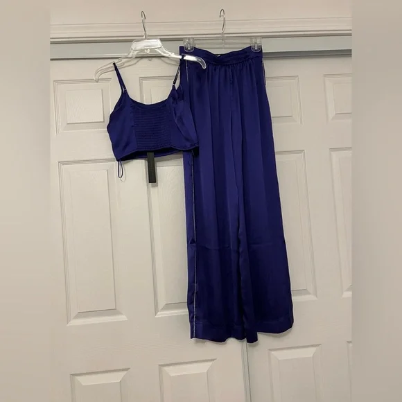 NWT House of Harlow Satin Two Piece Set Size S - Picture 6 of 9